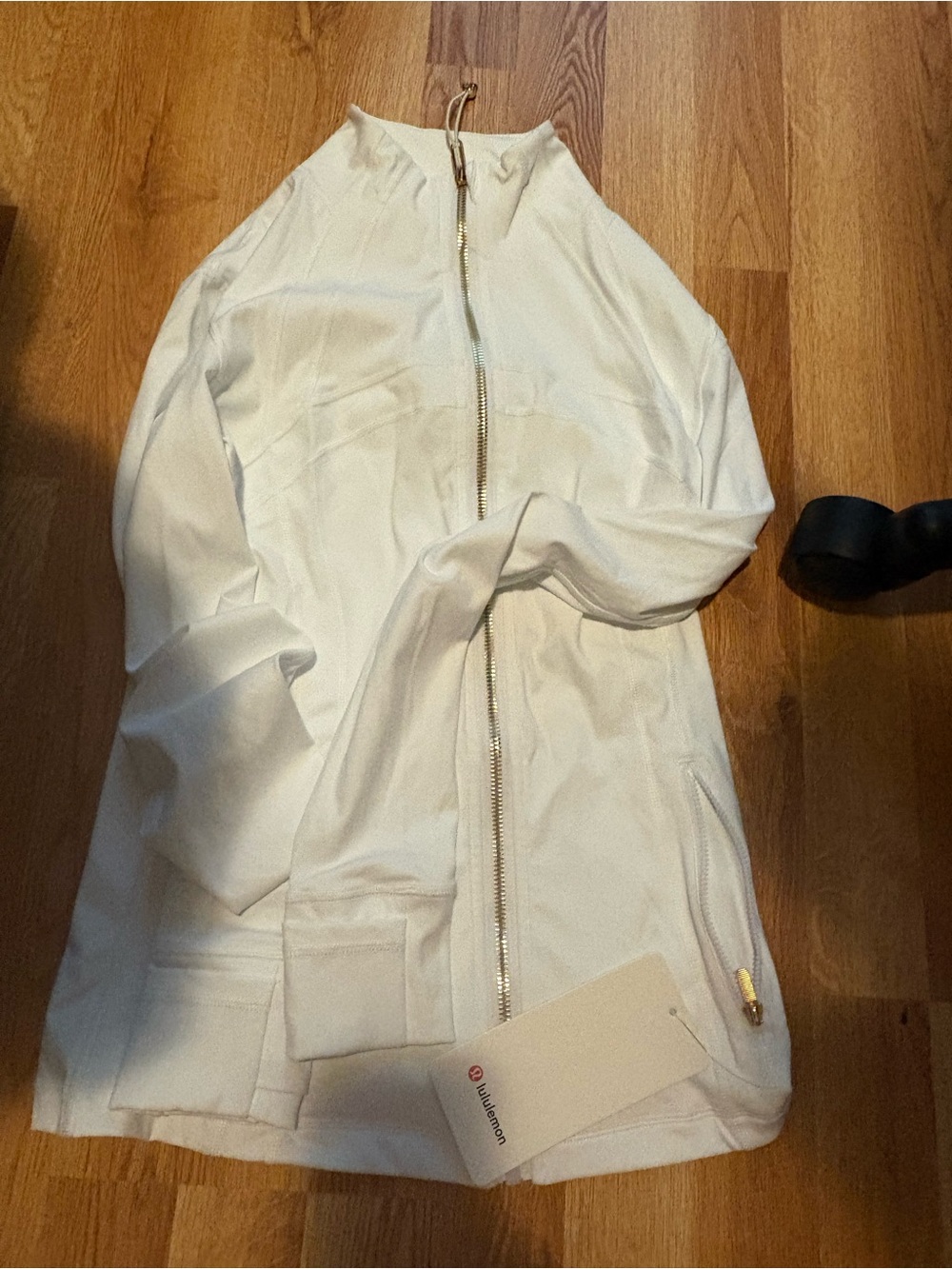 lululemon athletica Women's Cream Zip-Up Lightweight Jacket